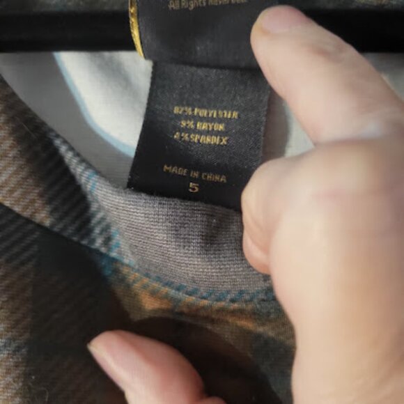 Torrid Outlander Jumper Size 5x Host Pick - Picture 4 of 4